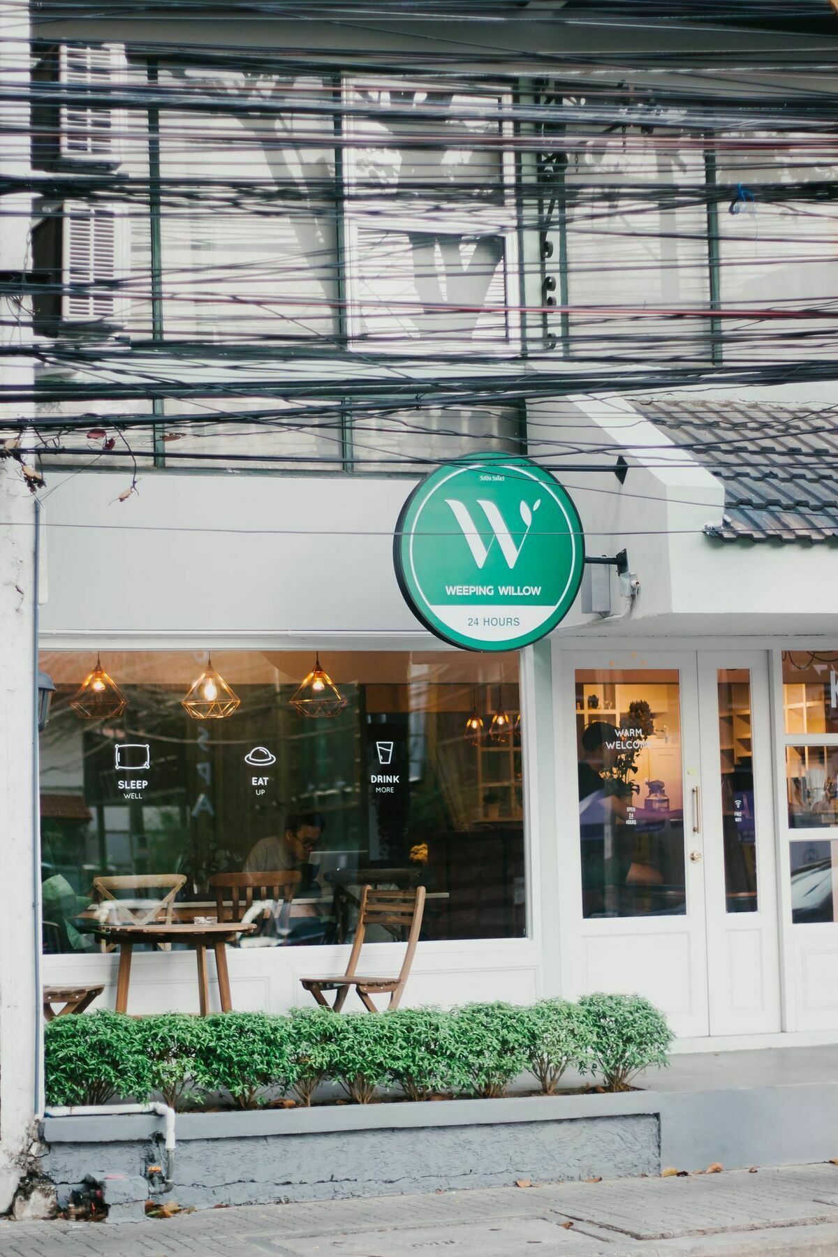 Weeping Willow Sukhumvit 26 بانكوك المظهر الخارجي الصورة